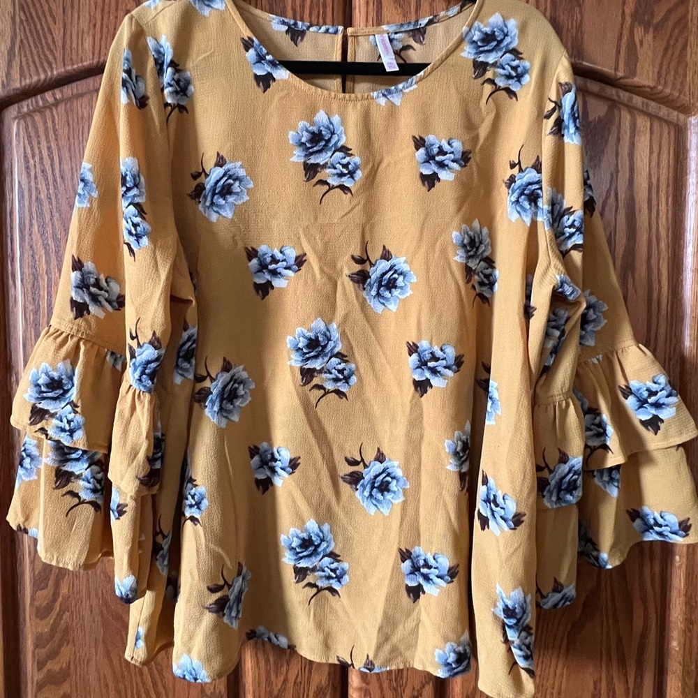 Xhilaration Yellow and Blue Floral Blouse